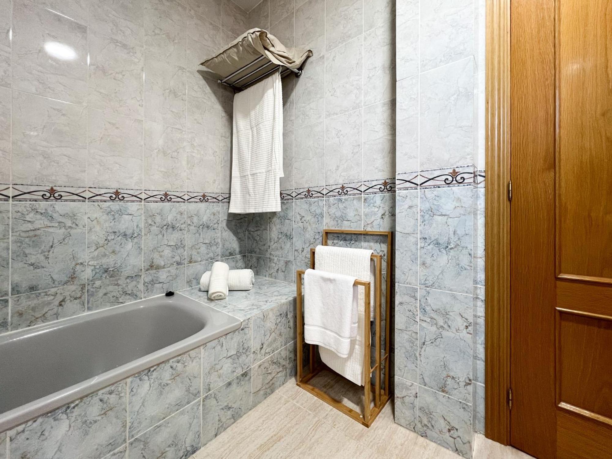 Villahomes Вильянуэва-де-ла-Вера Экстерьер фото